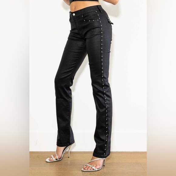 Vibrant M.i.U Black Coated Studded Straight Jeans | Size 1 (24) | NEW/NWT!!🖤🖤 - Picture 3 of 11